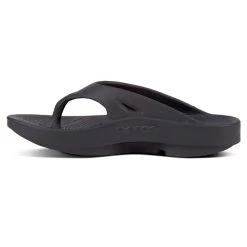 OOfos Unisex OOriginal Sandal - Black- Regular (D) -Sneaker Store 1000BLK shot4 932x680 d8686cd2 6628 4c0f 8698 93c9182c8631