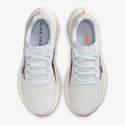 Nike Men's Ultrafly Trail Shoe - White- Regular (D) -Sneaker Store 2aa87f78 3c8d 4cc8 b360 1dab893205a7