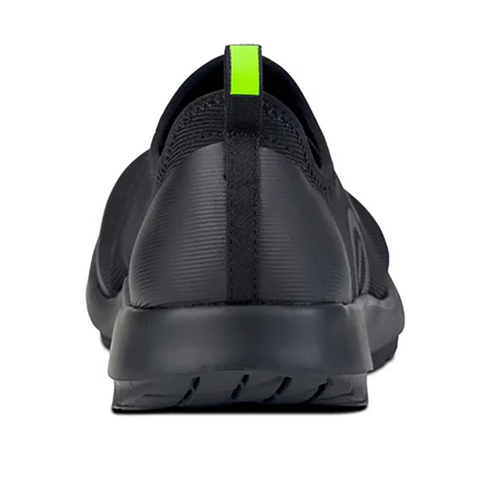 OOfos Women's OOmg Sport Shoe - Black- Regular (B) 8 OOfos Women's OOmg Sport Shoe - Black- Regular (B) - Image 6