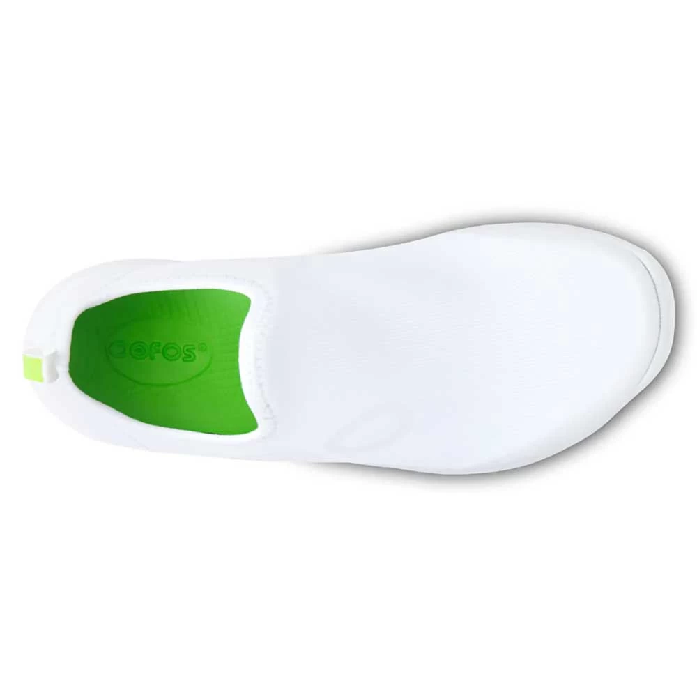 OOfos Women's OOmg Sport Shoe - White- Regular (B) 8 OOfos Women's OOmg Sport Shoe - White- Regular (B) - Image 6