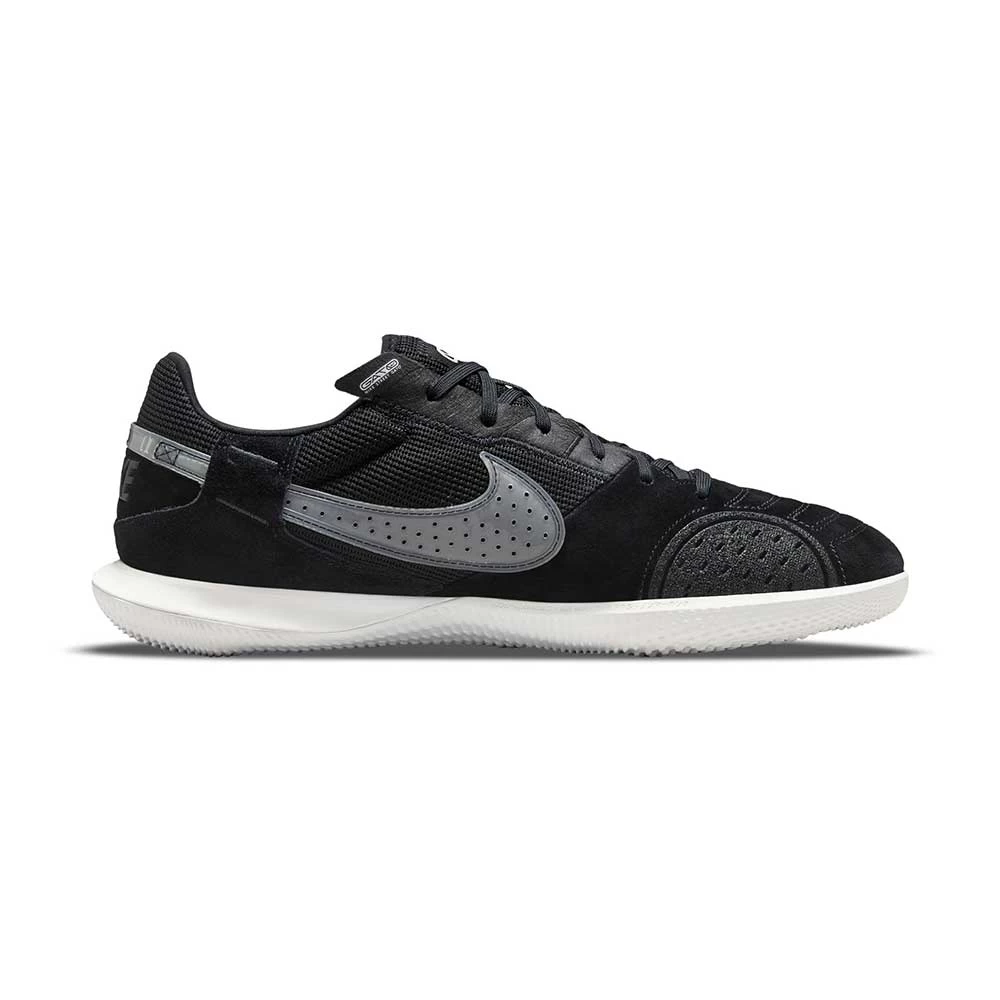Unisex Nike Streetgato IC Soccer Shoe- Black/Summit White- Regular (D) 3 Unisex Nike Streetgato IC Soccer Shoe- Black/Summit White- Regular (D)