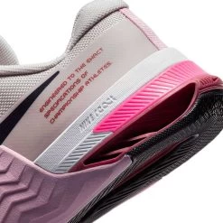Nike Women's Metcon 8 Training Shoe - Barely Rose/Cave Purple/Pink Cave - Regular (B) 13 Nike Women's Metcon 8 Training Shoe - Barely Rose/Cave Purple/Pink Cave - Regular (B) -Sneaker Store DO9327 600 PHSYD002 1500