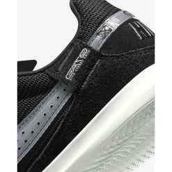 JR Nike Streetgato Soccer Shoe - Black/Summit White 14 JR Nike Streetgato Soccer Shoe - Black/Summit White -Sneaker Store d9e945f1 e6fb 47ca 906f c3b7b41c41e0